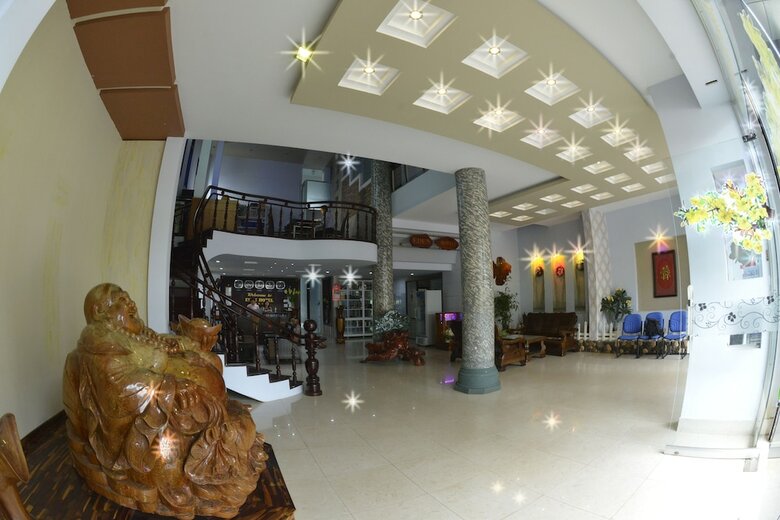 Eden Hotel