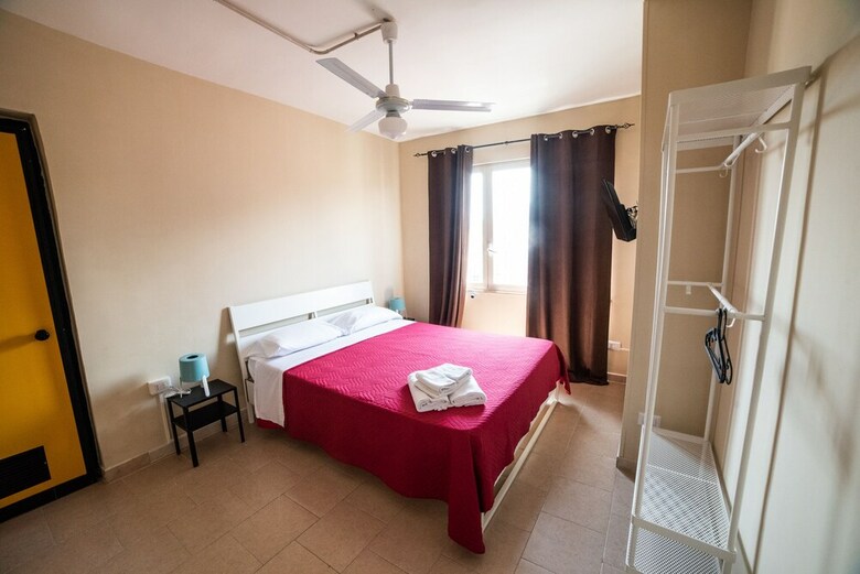 Bed & Breakfast Departure Rooms&hostels