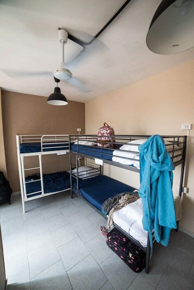 Bed & Breakfast Departure Rooms&hostels