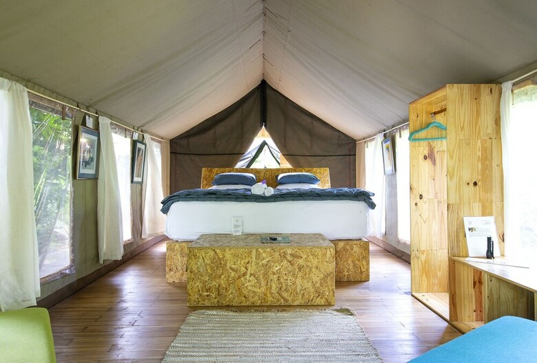 Hotel Libelula Lounge & Lodgings