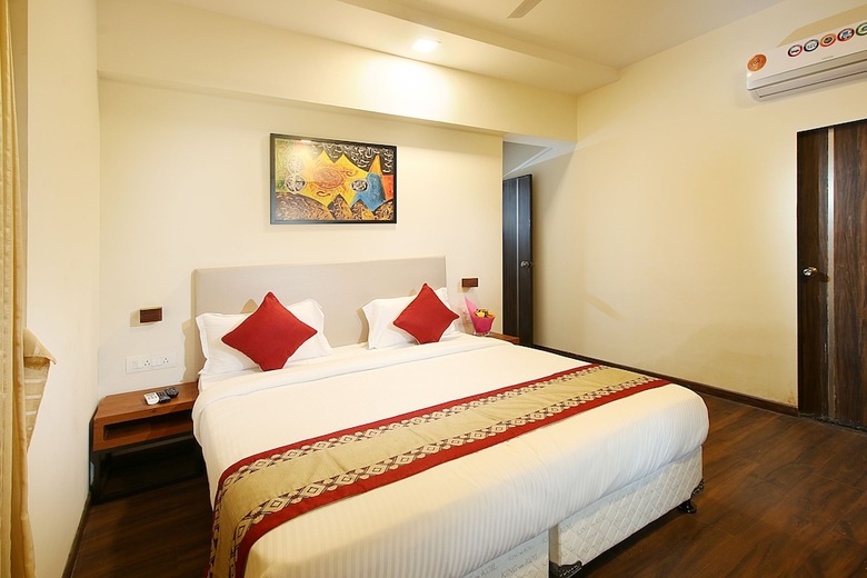Mumbai House Luxury Apartment