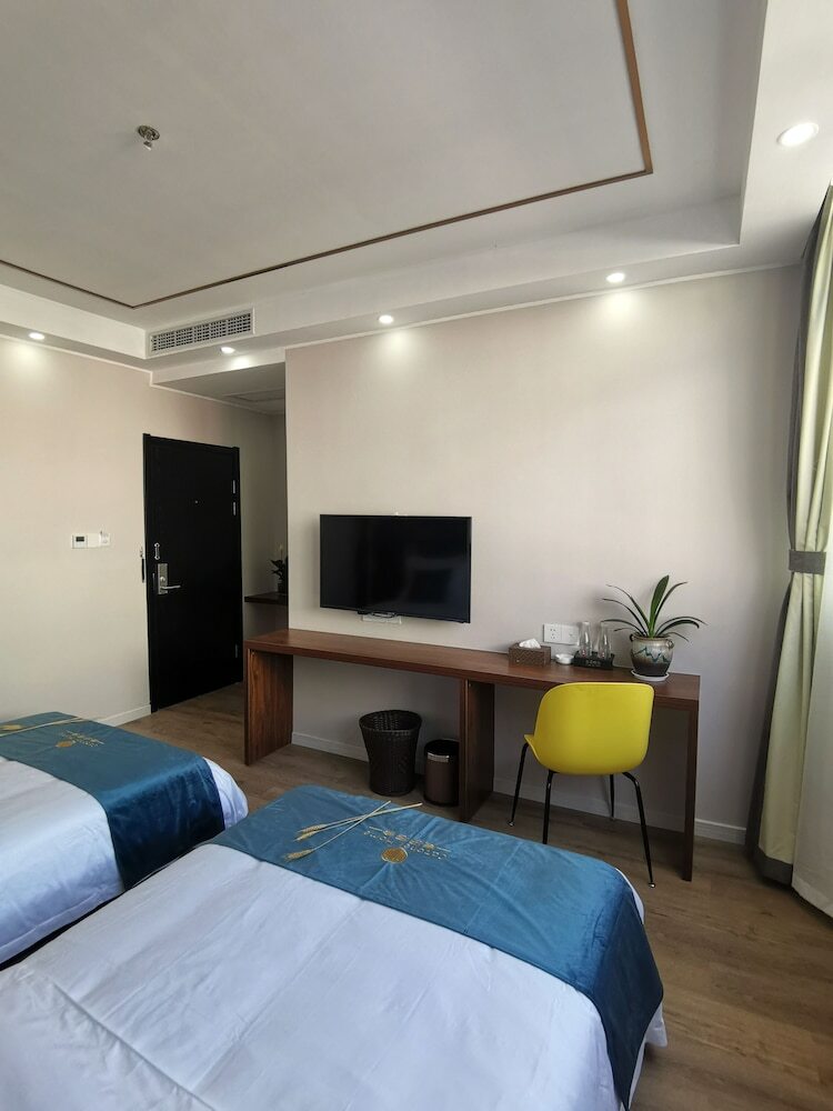 Hotel Catcher Home