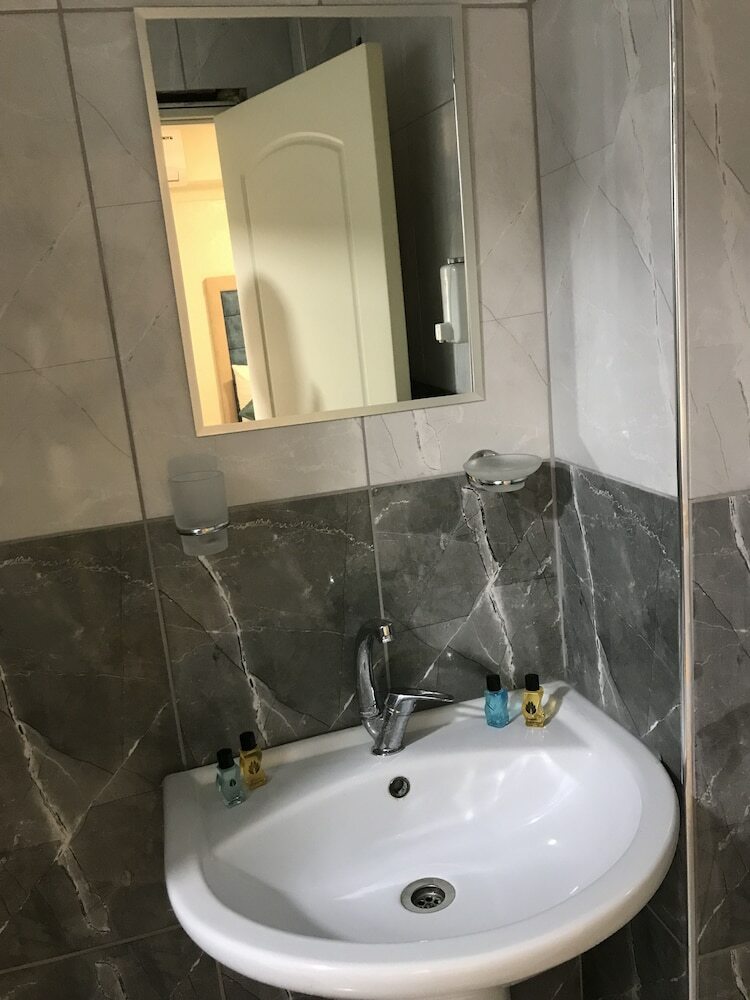 Hotel Nevizade
