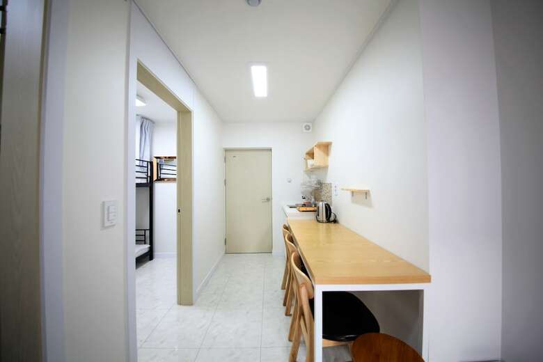 Hostal Zibro H Guesthouse - Hostel