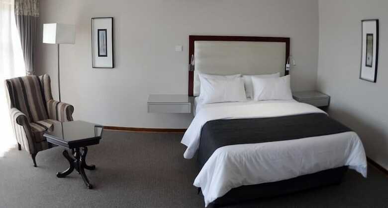 Regent Hotel Kgale
