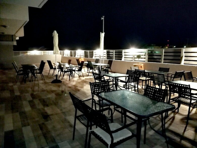 Ivory Hotel