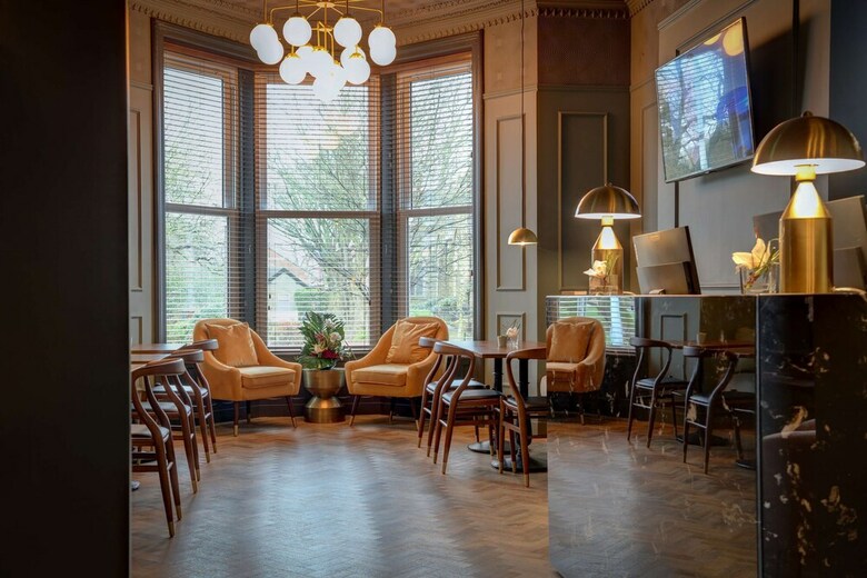 Aparthotel Hy Hotel, Bw Premier Collection