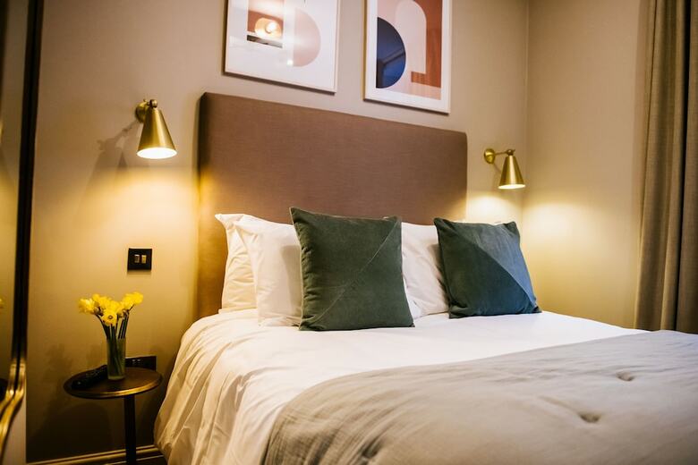 Aparthotel Hy Hotel, Bw Premier Collection