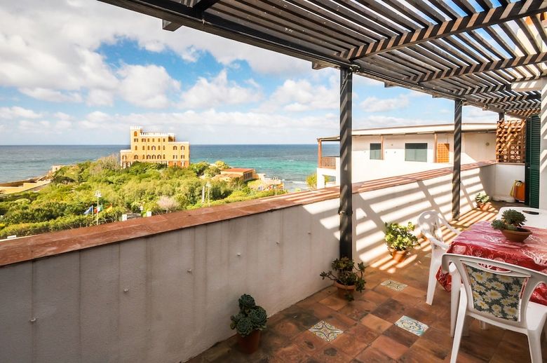 Apartamento Casa Dels Misteris A Terrace On Sea