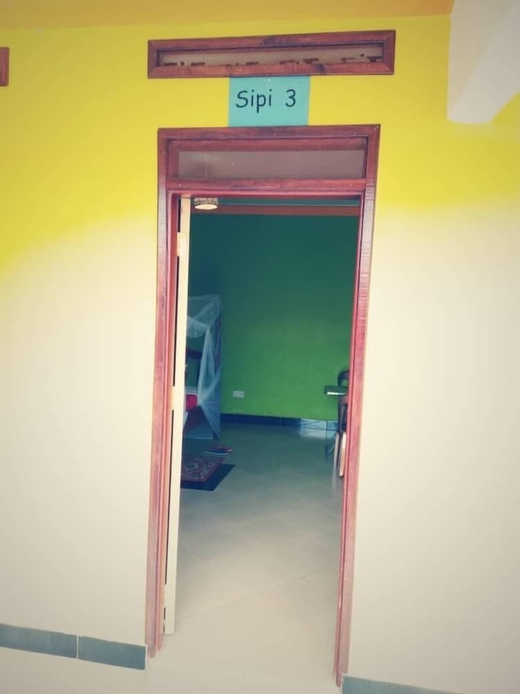 Posada Sipi Travellers Lodge