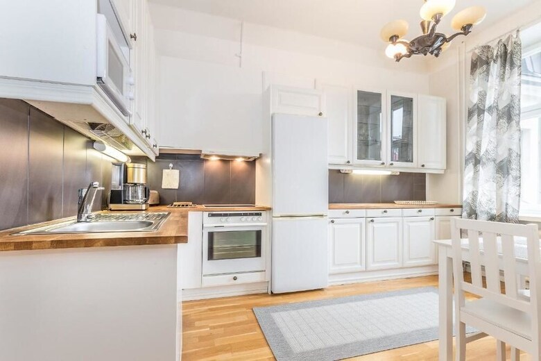 Go Happy Home Apartment Simonkatu 10