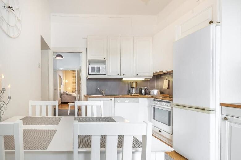 Go Happy Home Apartment Simonkatu 10