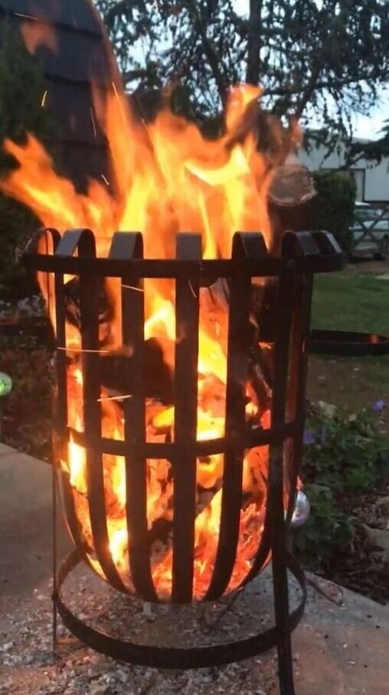 Bed & Breakfast Chapel Pod