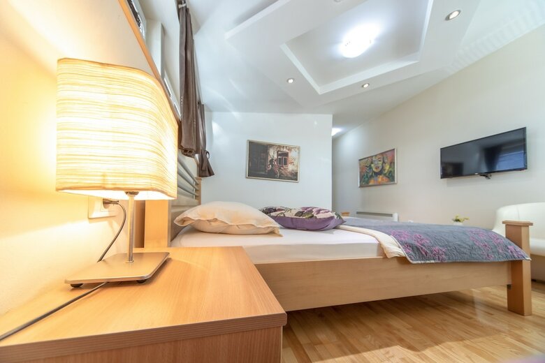 Hotel F Apartments