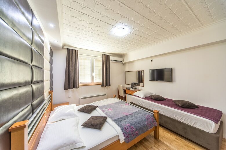 Hotel F Apartments