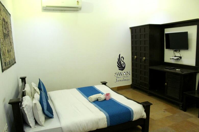 Hotel Swan Haveli