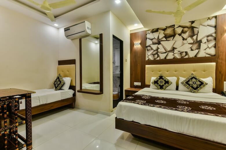 Hotel Guest Inn Residency