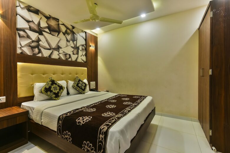 Hotel Guest Inn Residency