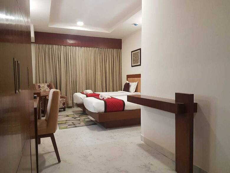 Hotel Siesta Navi Mumbai