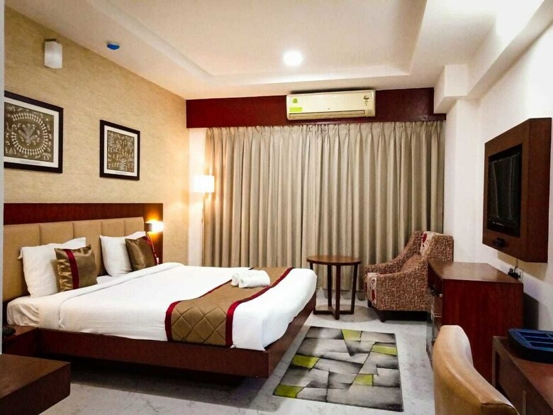 Hotel Siesta Navi Mumbai