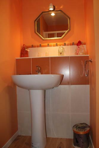 Hostal L'oustal De L'annetta Chambres Et Tables D'h�tes