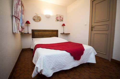 Hotel De La Halle