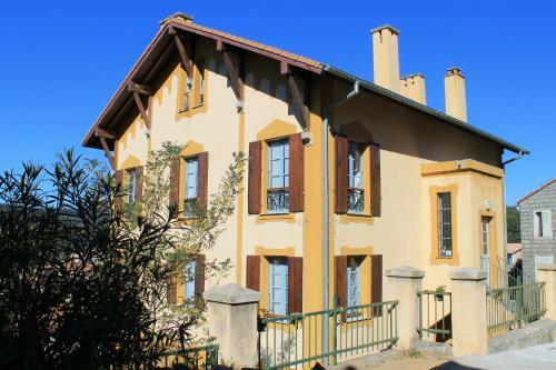 Hostal G�te Du Chalet Pietri