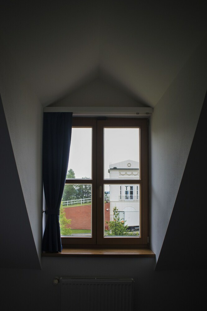 Hotel Hrani?n� Z�me?ek