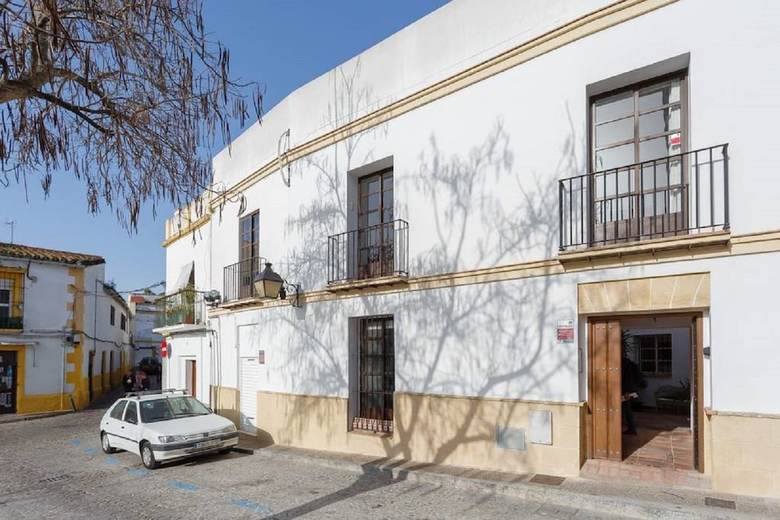 San Lucas Palace Surthy Apartments