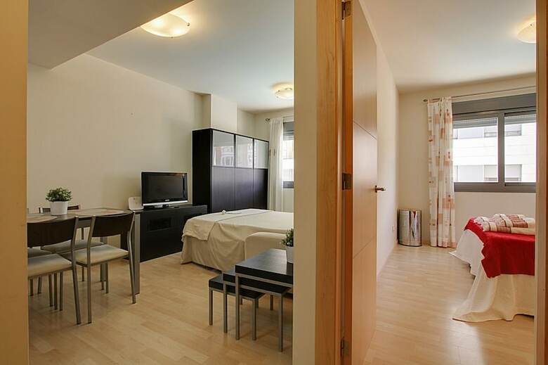 Apartamentos Pacifico Beach Suites