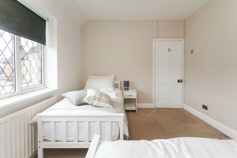 Apartamentos Astley 3 Bedroom House