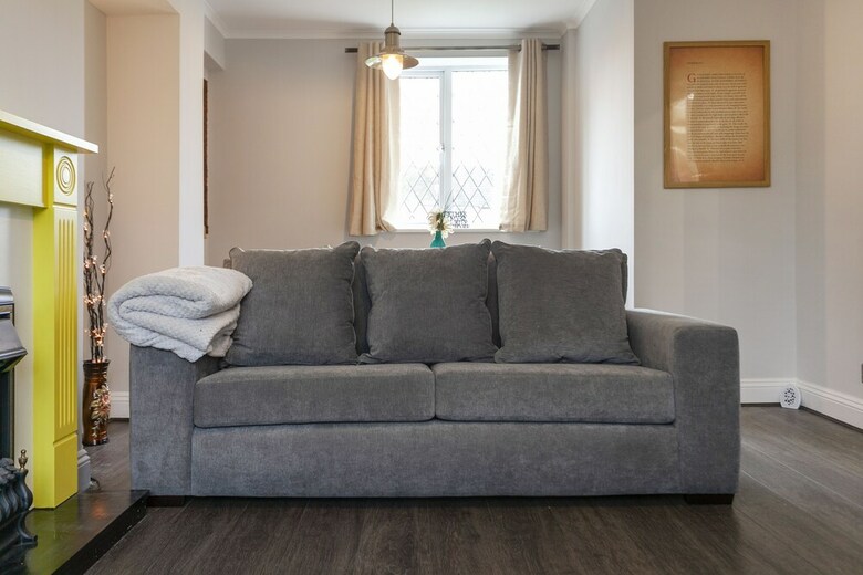 Apartamentos Astley 3 Bedroom House