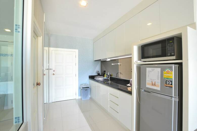 Blue Ocean Suite