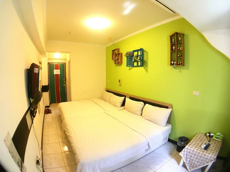 Hotel Fengchia Sandiego