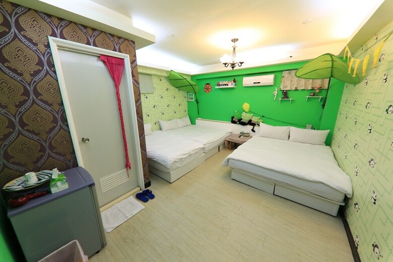 Hotel Fengchia Bohemia