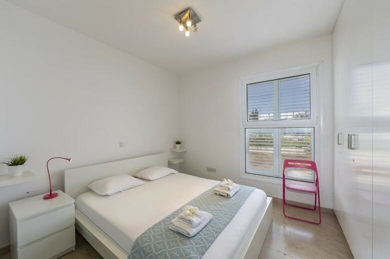 Protaras Seafront Villa Kalena