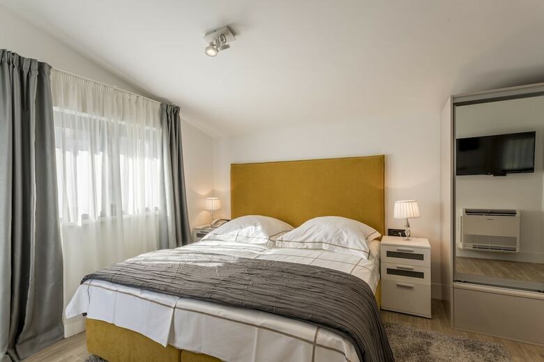 Apartamentos 2nightstudios