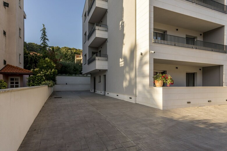 Apartamentos 2nightstudios