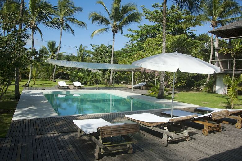 Hotel Vila Naia