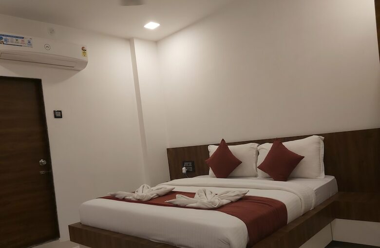 Hotel Sunrise Residency