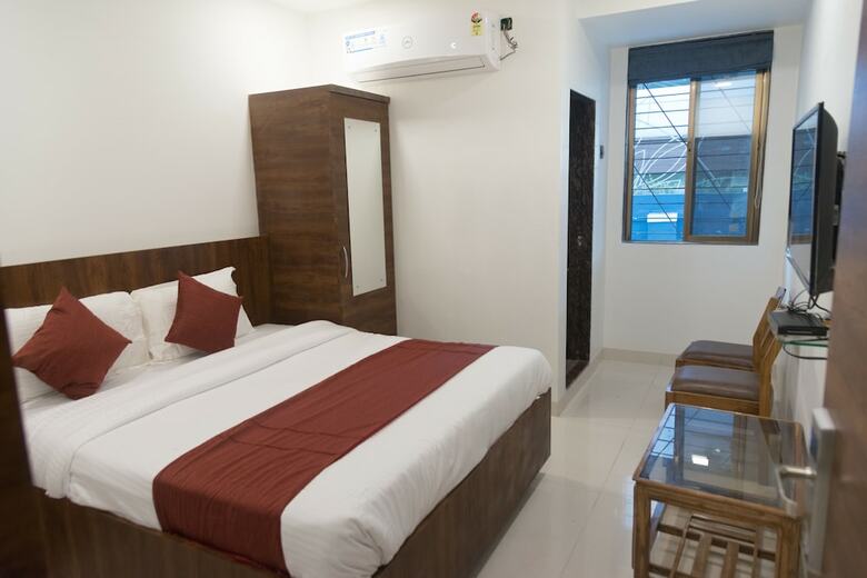 Hotel Sunrise Residency