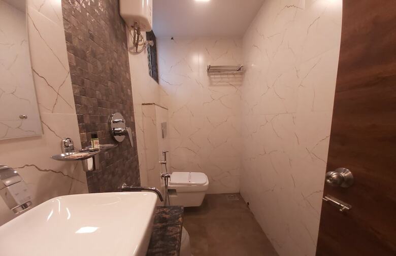 Hotel Sunrise Residency