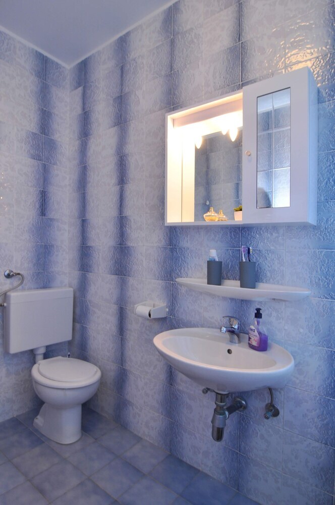 Holiday Apartment Near Beach