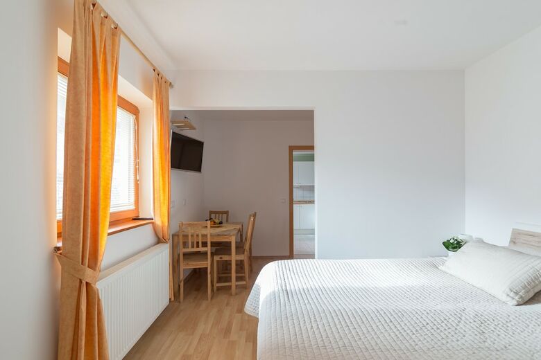 Apartments Valant