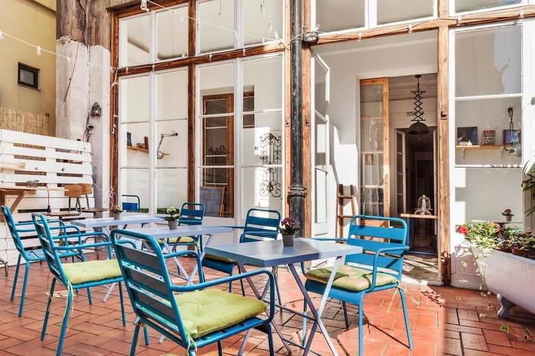 Bed & Breakfast Factory Suites Barcelona