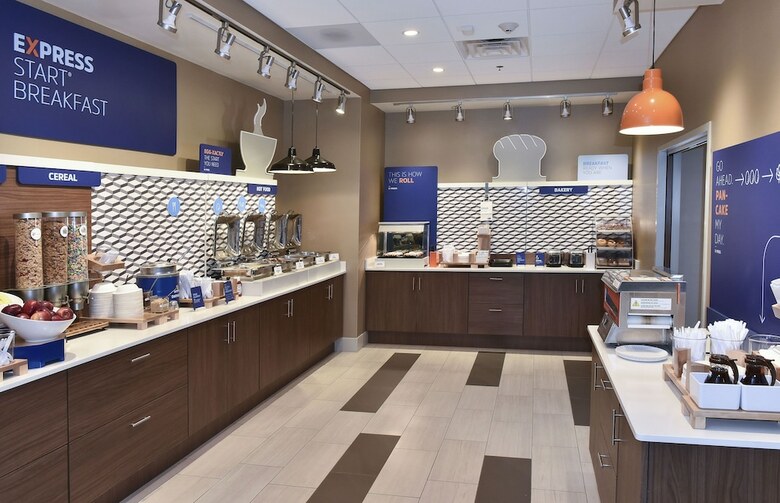 Hotel Holiday Inn Express & Suites Madisonville