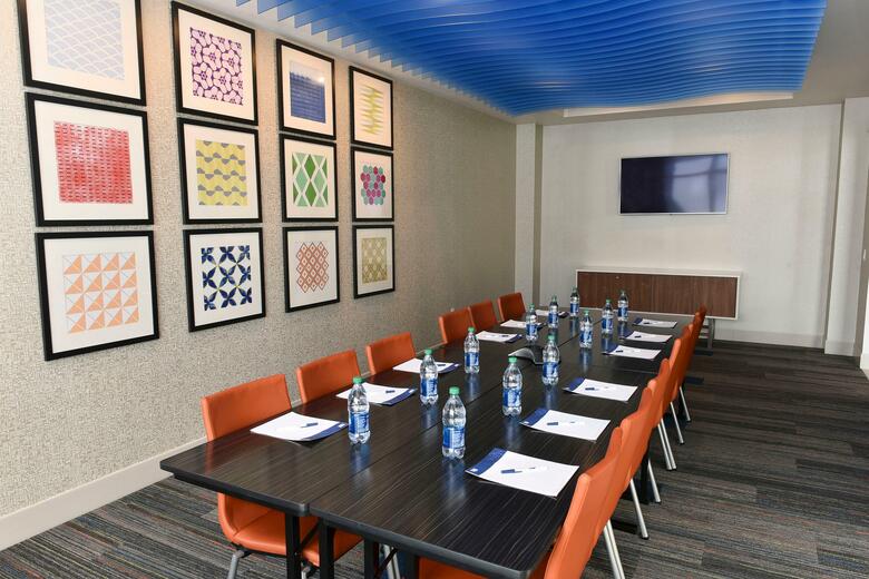 Hotel Holiday Inn Express & Suites Madisonville