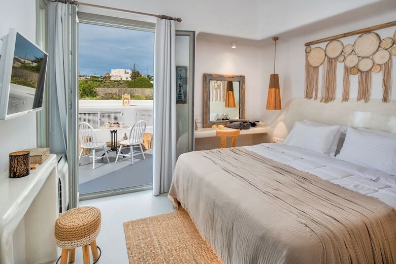 Milestone Villas