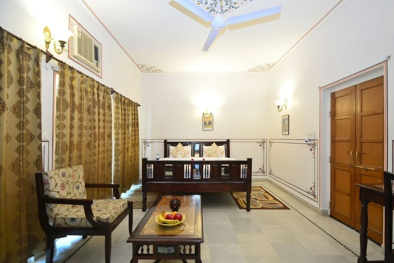 Hotel Mahal  Khandela