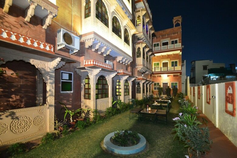 Hotel Mahal  Khandela
